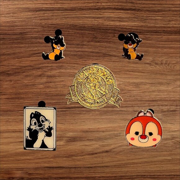 5 Chip and Dale Disney Parks Trading Pins, Plus 2 Bonus Pins - Picture 1 of 2